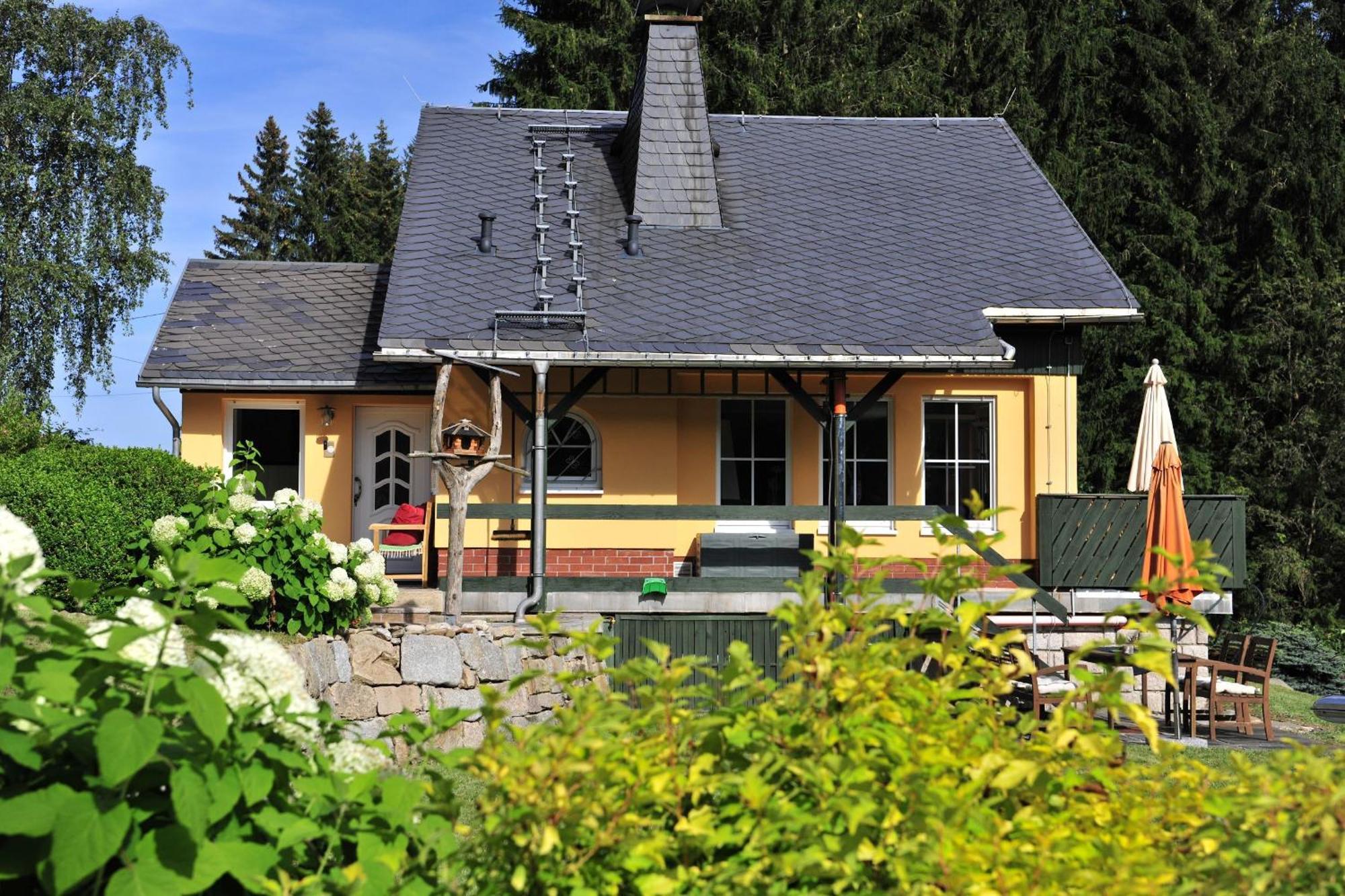 Exklusives Ferienhaus "Waldzauber" Ruhe Und Natur Pur Am Waldrand Geniessen Schönheide Exterior foto